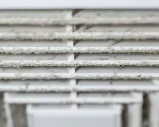 Straw Air Duct Cleaning