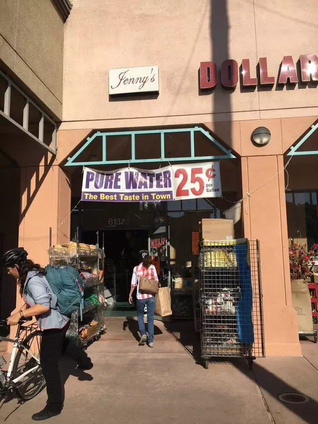 K & M One Dollar Store