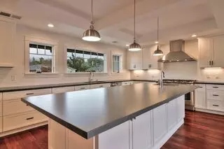 Lito's Marble & Granite