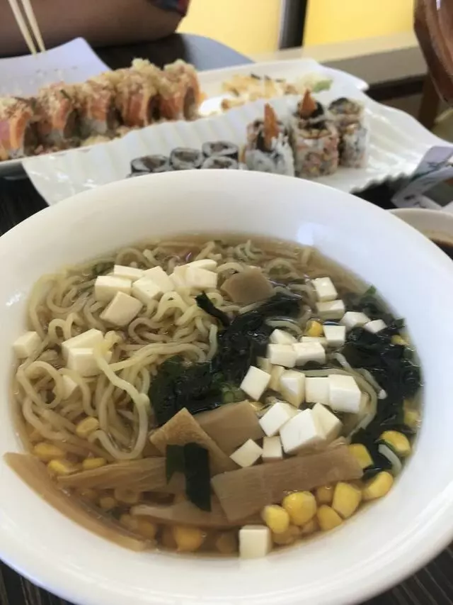 Niji Sushi and Ramen