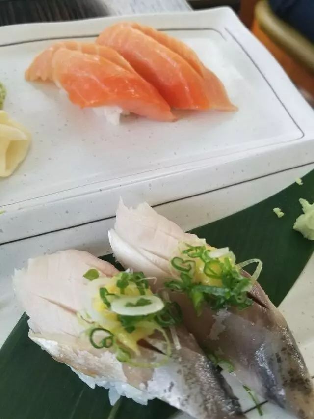 Niji Sushi and Ramen