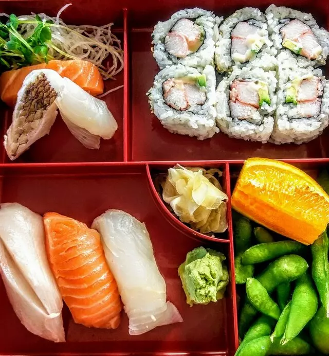 Niji Sushi and Ramen
