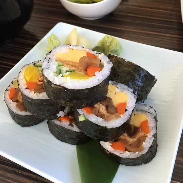 Niji Sushi and Ramen