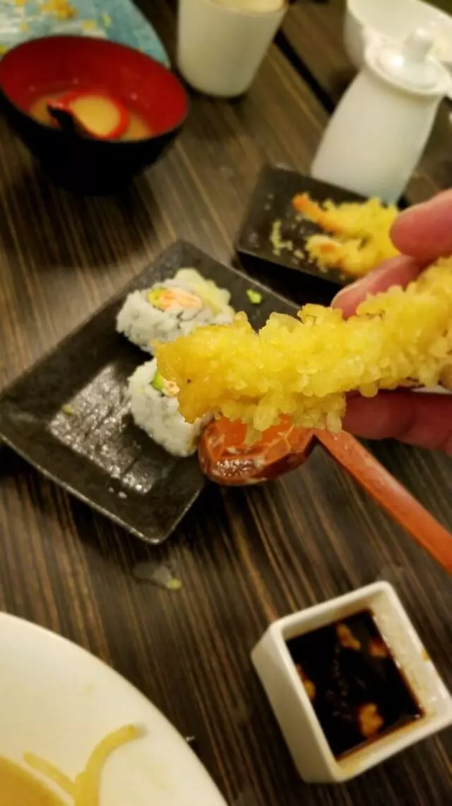 Niji Sushi and Ramen
