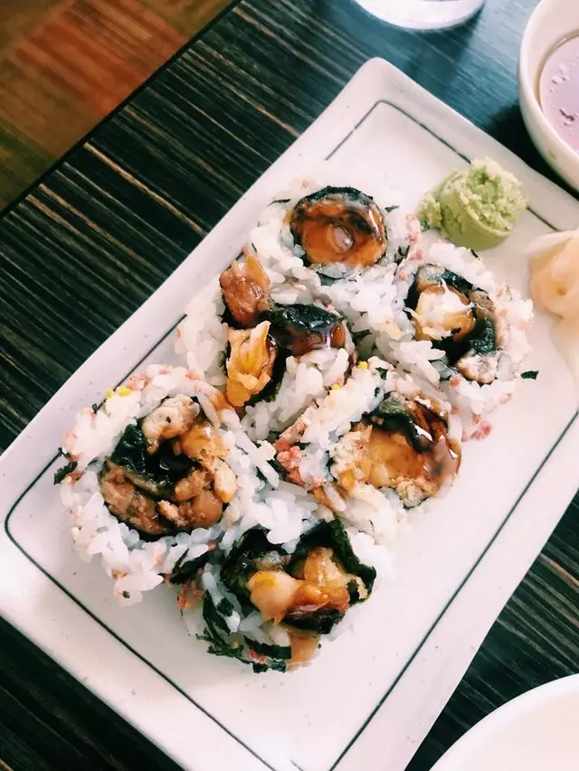 Niji Sushi and Ramen