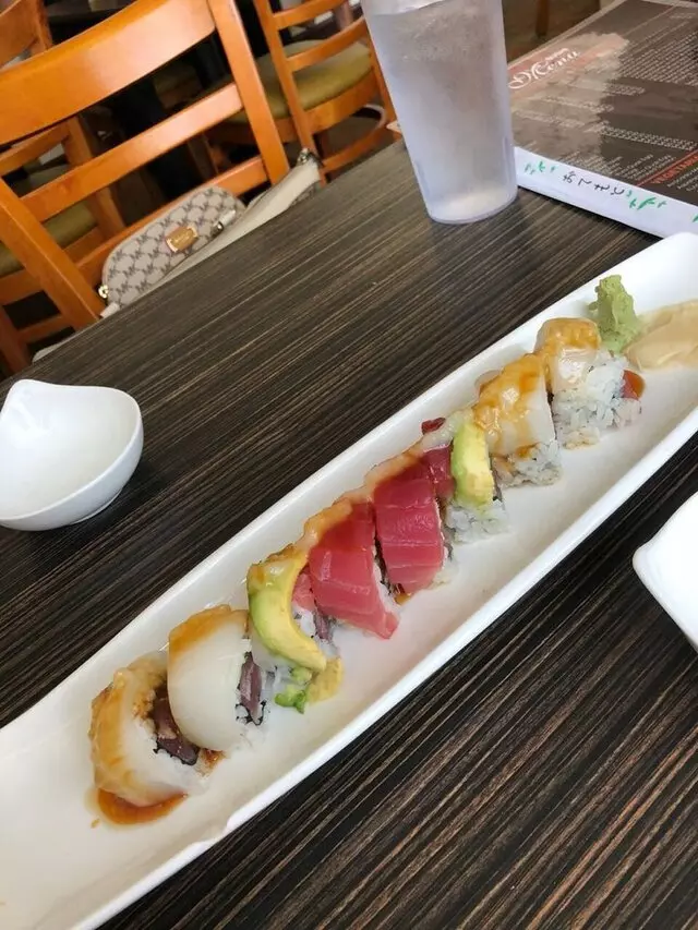 Niji Sushi and Ramen