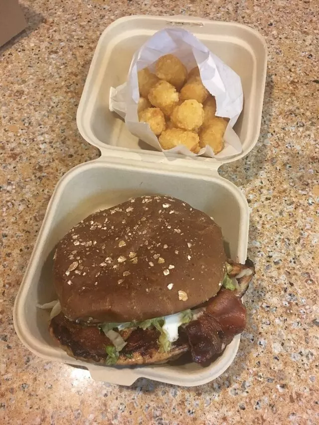 Mojo Burger