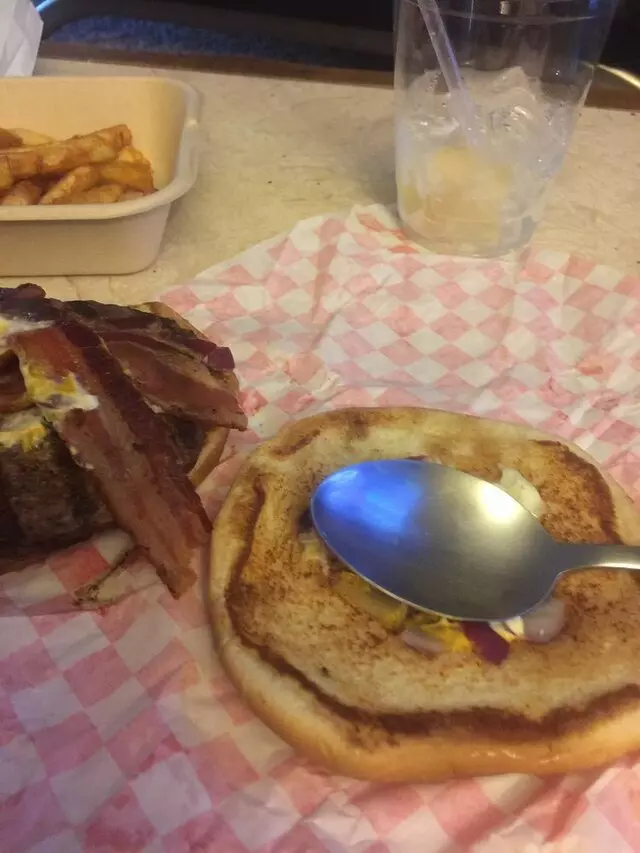 Mojo Burger