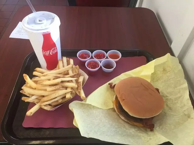 Mojo Burger