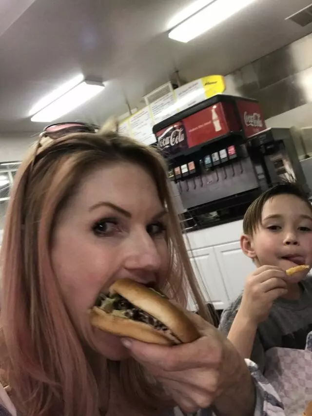 Mojo Burger
