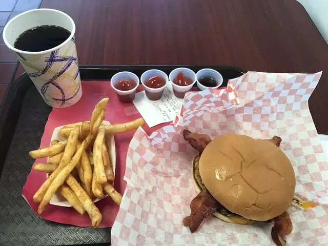 Mojo Burger