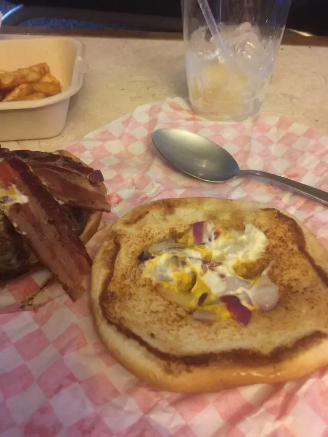 Mojo Burger