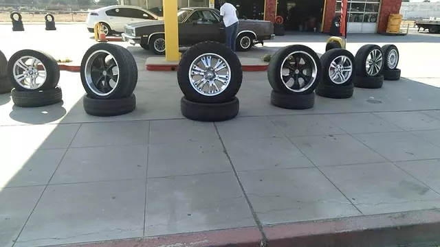 De Mendoza's Tires & Wheels