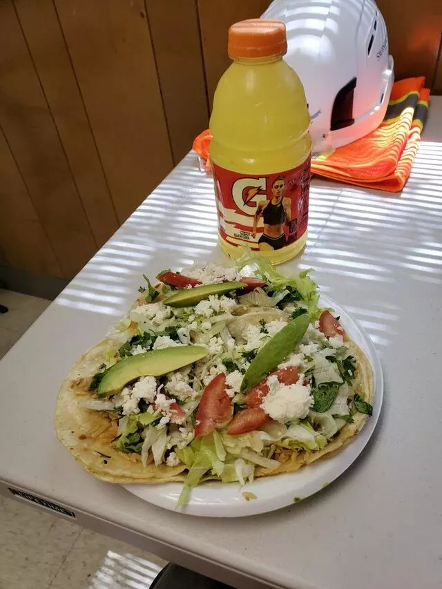 Taco El Molcajete
