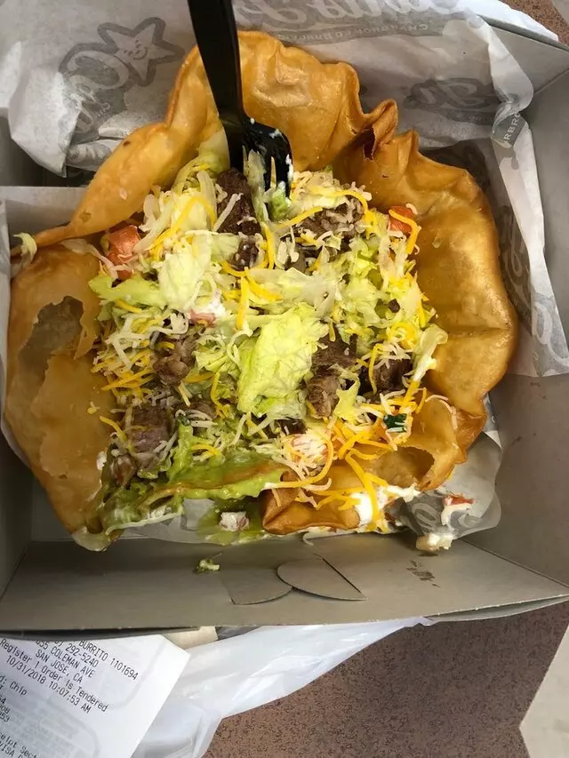 Carl’s Jr.