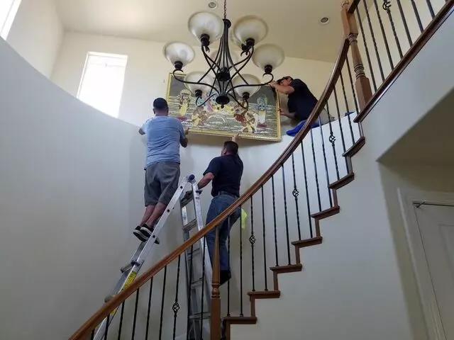 Accurate Art Installation