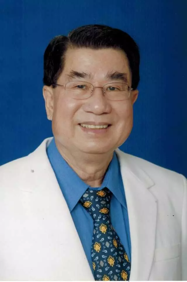 Stanley T Lee, DDS