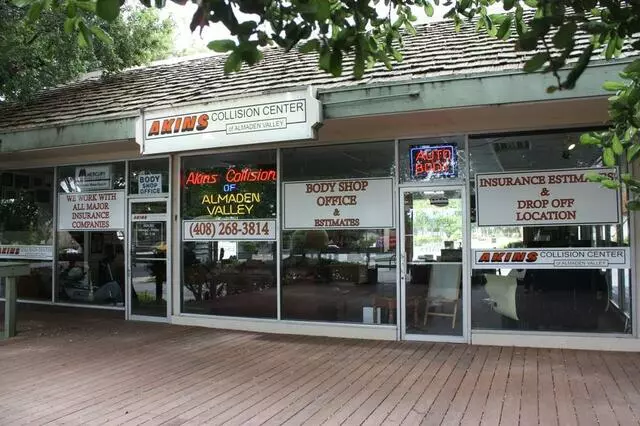 Akins Collision Center-Almaden Valley