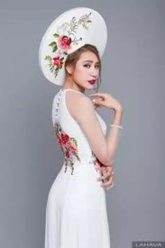 Ao dai  Tuyet Nga
