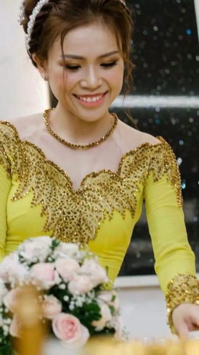Ao dai  Tuyet Nga