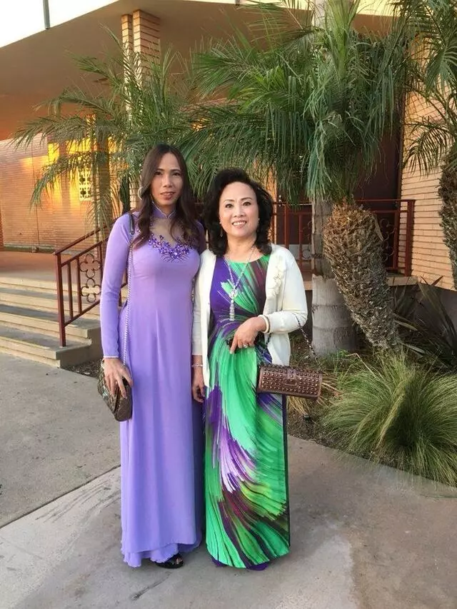 Ao dai  Tuyet Nga