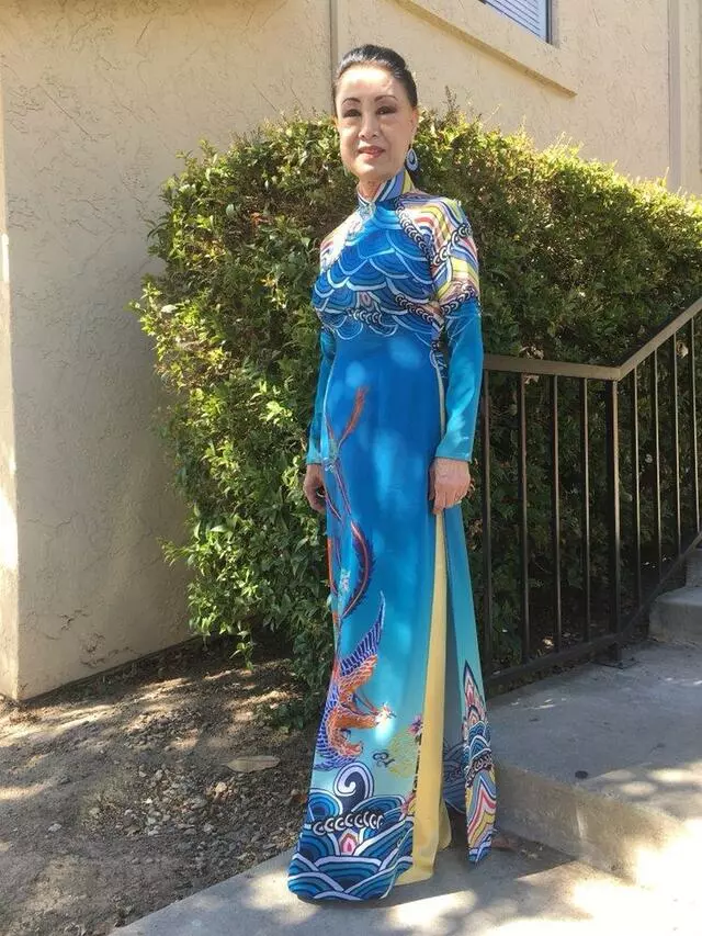 Ao dai  Tuyet Nga