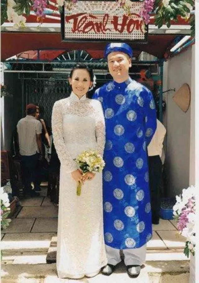Ao dai  Tuyet Nga