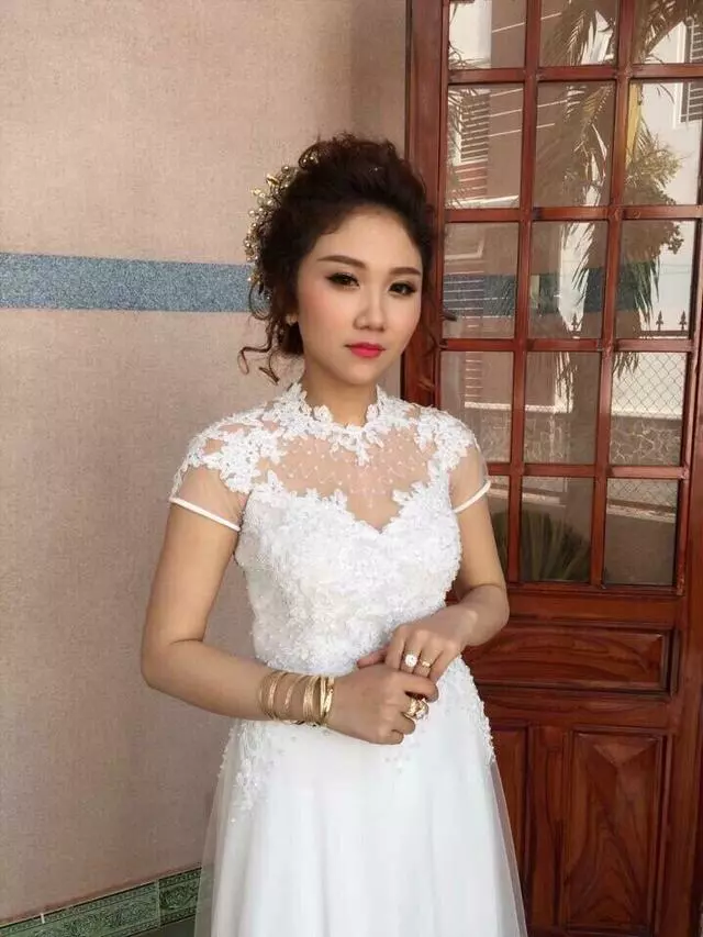 Ao dai  Tuyet Nga