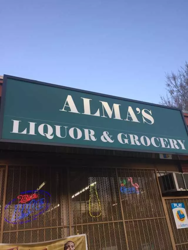 Alma Liquors