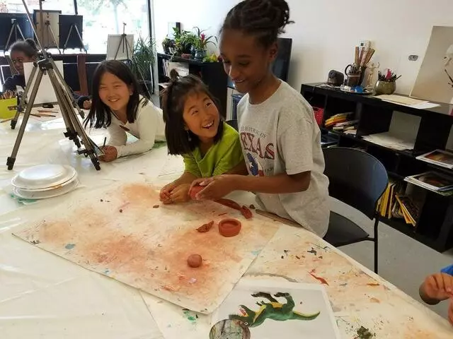 Art Studio Academy