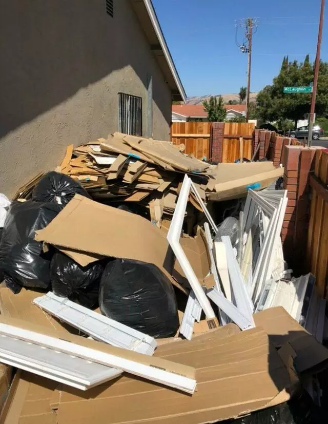 833 Dump Pro