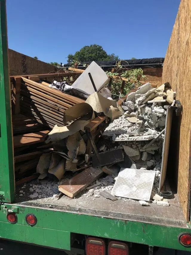 833 Dump Pro