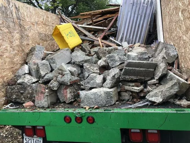 833 Dump Pro