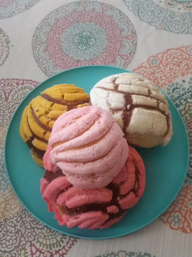 Fernandez Bakery