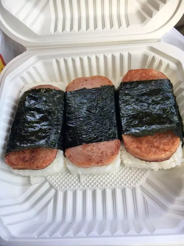 L&L Hawaiian Barbecue
