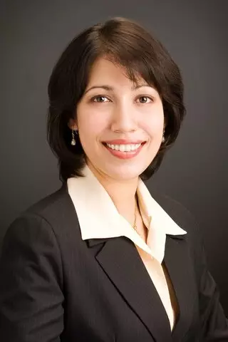 Gauri A Bhagwat, DDS