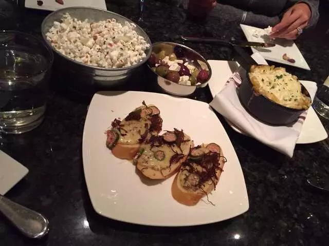 20twenty cheese bar