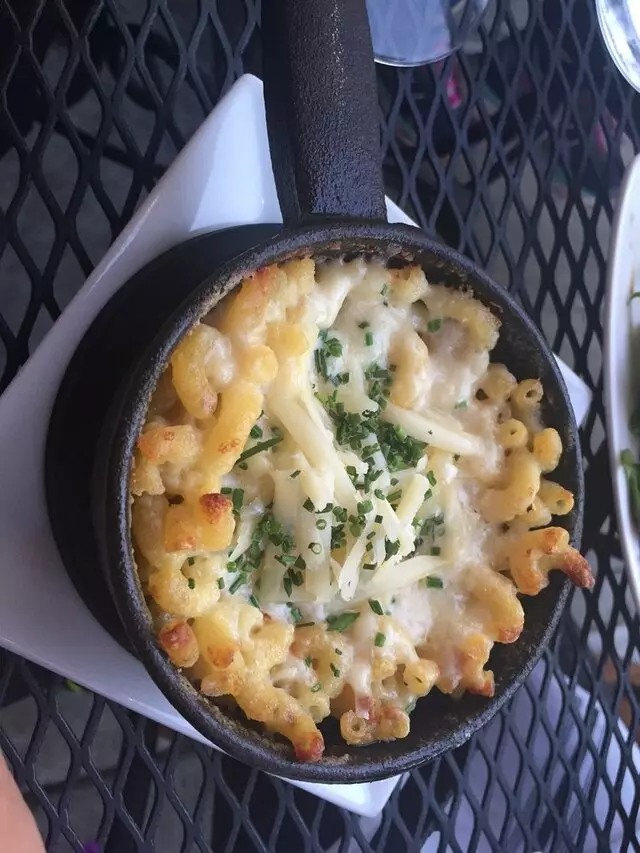 20twenty cheese bar