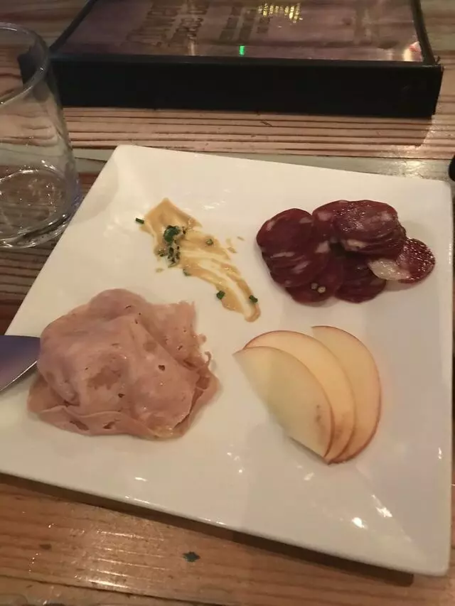 20twenty cheese bar