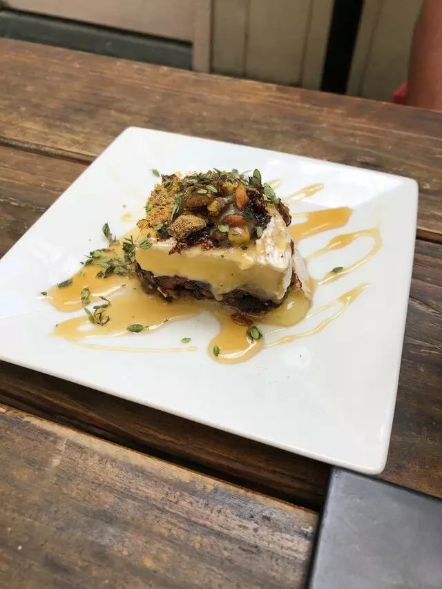 20twenty cheese bar