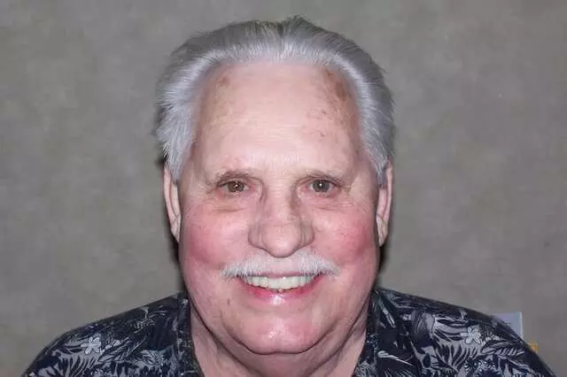 Andrew B Fong, DDS