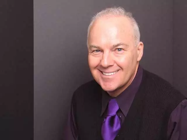 Douglas R Maxson, DDS