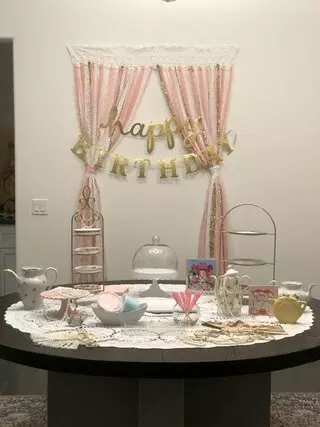 The Elegant Teacup