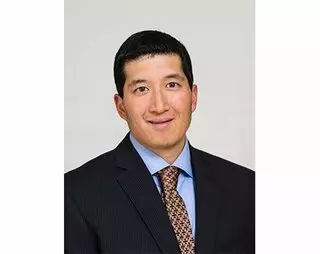 Justin Lo, MD