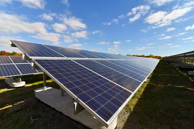 Auxin Solar