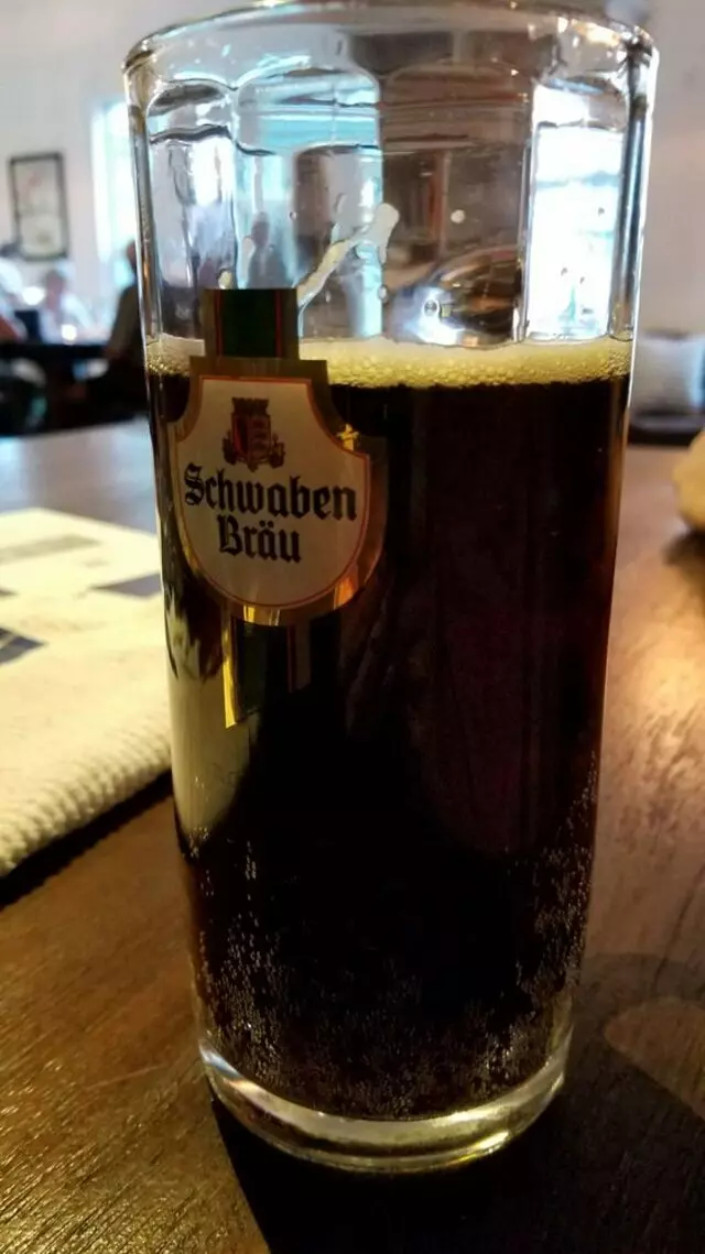 Ludwigs German Table