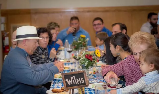 Ludwigs German Table