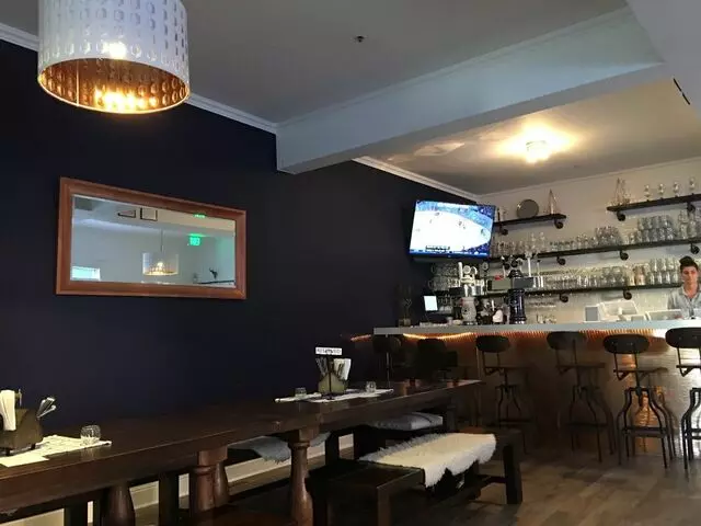 Ludwigs German Table