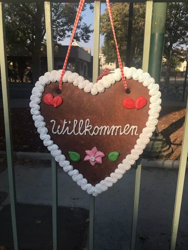 Ludwigs German Table