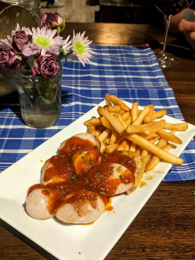 Ludwigs German Table